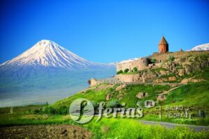 Armenia, widok na górę Ararat