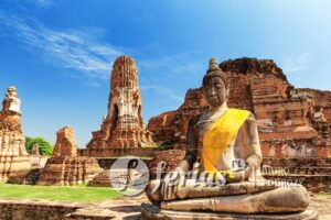 Wat Mahathat in Buddhist temple complex in Ayutthaya near Bangkok. Thailand