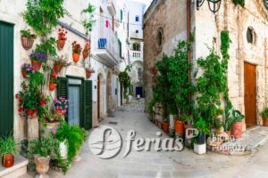 Stare miasto Monopoli, Włochy