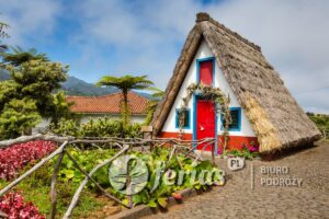 Tradycyjny dom wiejskich w Santana Madera, Portugalia