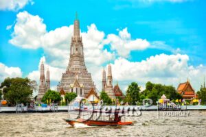 Wat Arun – świątynia buddyjska w Bangkoku, Tajlandia